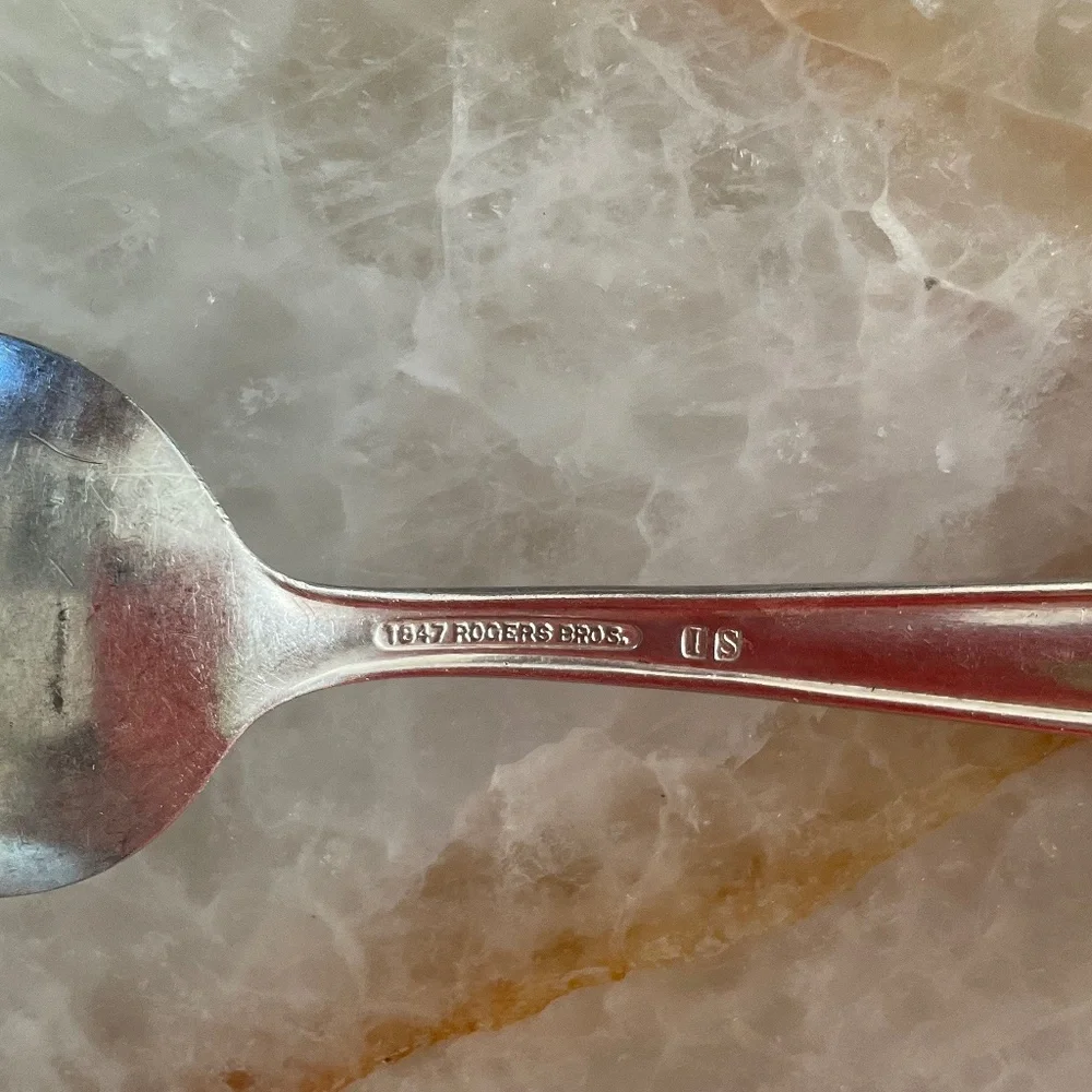 Rogers Bros Silverplate Baby Silverware - Picture 4 of 4